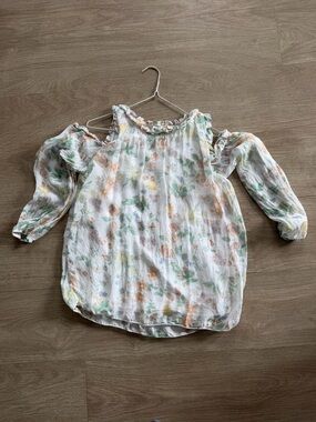White Floral Cold-Shoulder Blouse with Pastel Blooms
